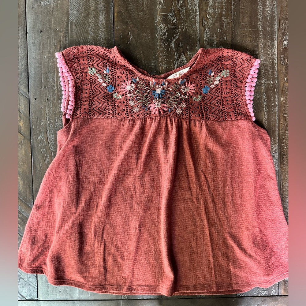 Cape Juby Embroidered Rust Tank Top